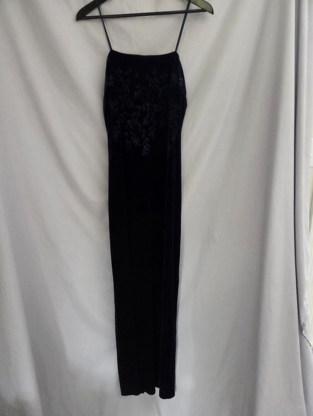 Black Velvet Maxi Slip Skirt with Delicate Embroidery